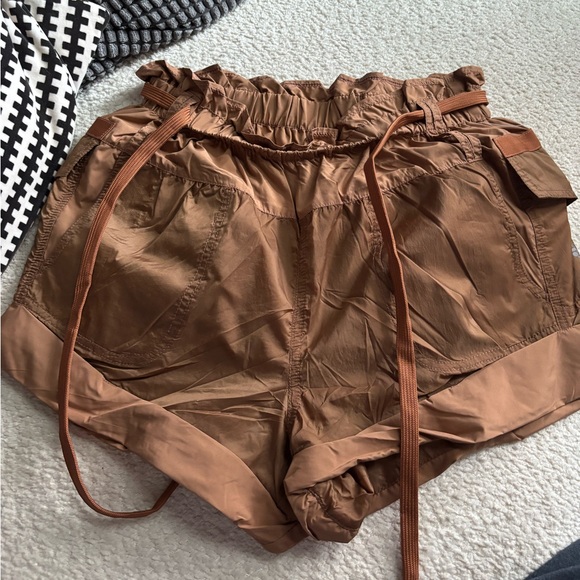 NWOT FREE PEOPLE Leave No Trace Shorts - Picture 5 of 7
